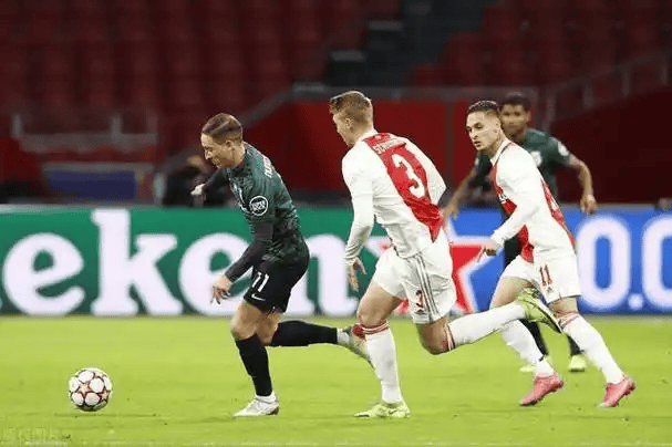 MK体育APP-费城76人发布备战花絮，冲刺阶段防线松动，法甲任务艰巨，身体对抗强度拉满的简单介绍